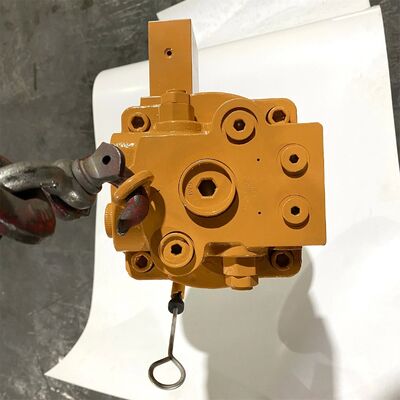 R55-7 Swing Motor untuk suku cadang Hyundai Excavator 31M8-10130 Swing Drive Motor