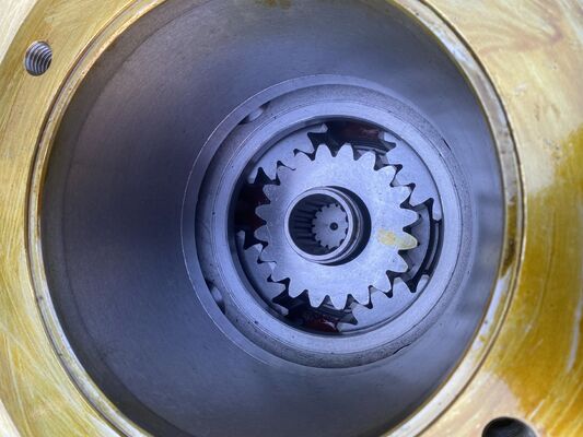 Pengurangan Perjalanan 374D 374F untuk Suku Cadang Excavator 296-6303 199-4726 513-0834 353-0590 Travel Gearbox OEM