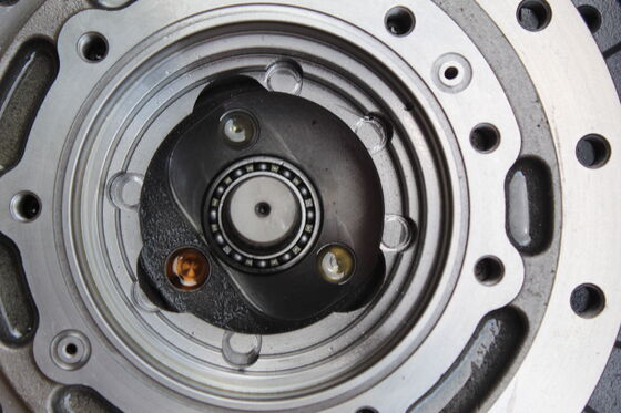 ZX120-6 Pengurangan perjalanan untuk Hitach Excavator Spare Part 9181123 Track Drive Reducer