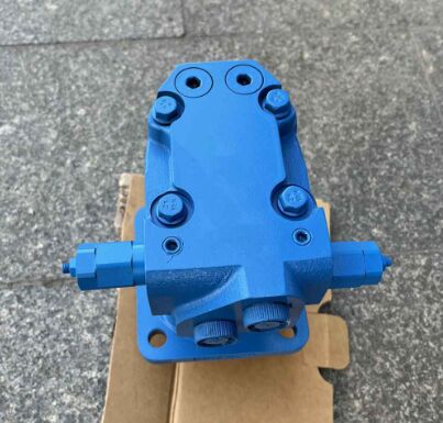 Kubota U17 Swing Motor Assy untuk Excavator Spare Parts 2-200D0S-E3 Hydraulic Motor Reducer OEM