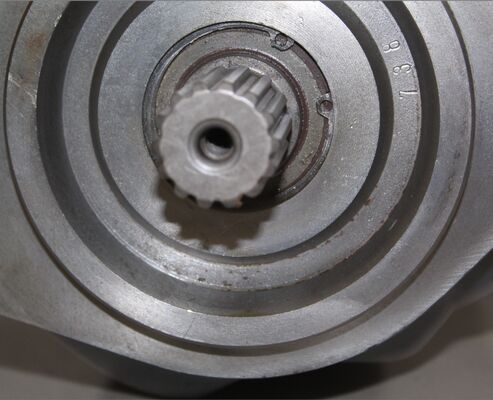 HD250 Pompa hidraulik untuk Kato Excavator Spare Parts 60272212 A10V071DFLR 31R-PSC12K01 Pompa piston aksial OEM