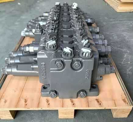 EC55B Hydraulic Main Control Valve Assy untuk Suku Cadang Excavator VOE14536843 Distribution Valve Assembly OEM