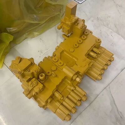320 330B Hydraulic Main Control Valve Assy untuk suku cadang excavator 107-7010 142-5521 1077010 1425521 Main Control Valve Pasokan