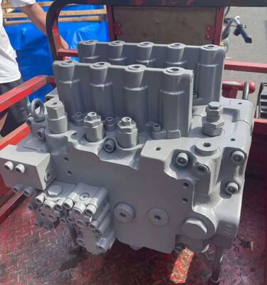 EX870 ZX870 Assy katup kontrol hidrolik untuk suku cadang excavator Hitachi 4632971 Klep kontrol utama OEM