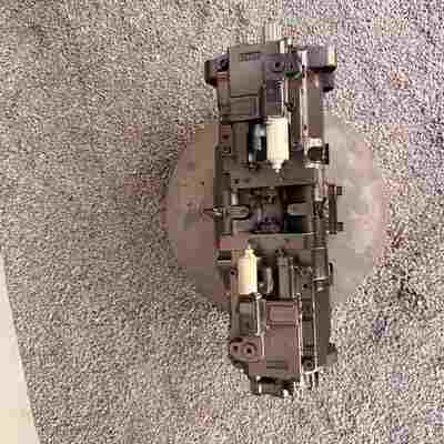 K7V125DTP-OE09-14T  SY245  Pompa Utama Hidrolik untuk Excavator Pompa Piston Suku Cadang Mesin Konstruksi belparts